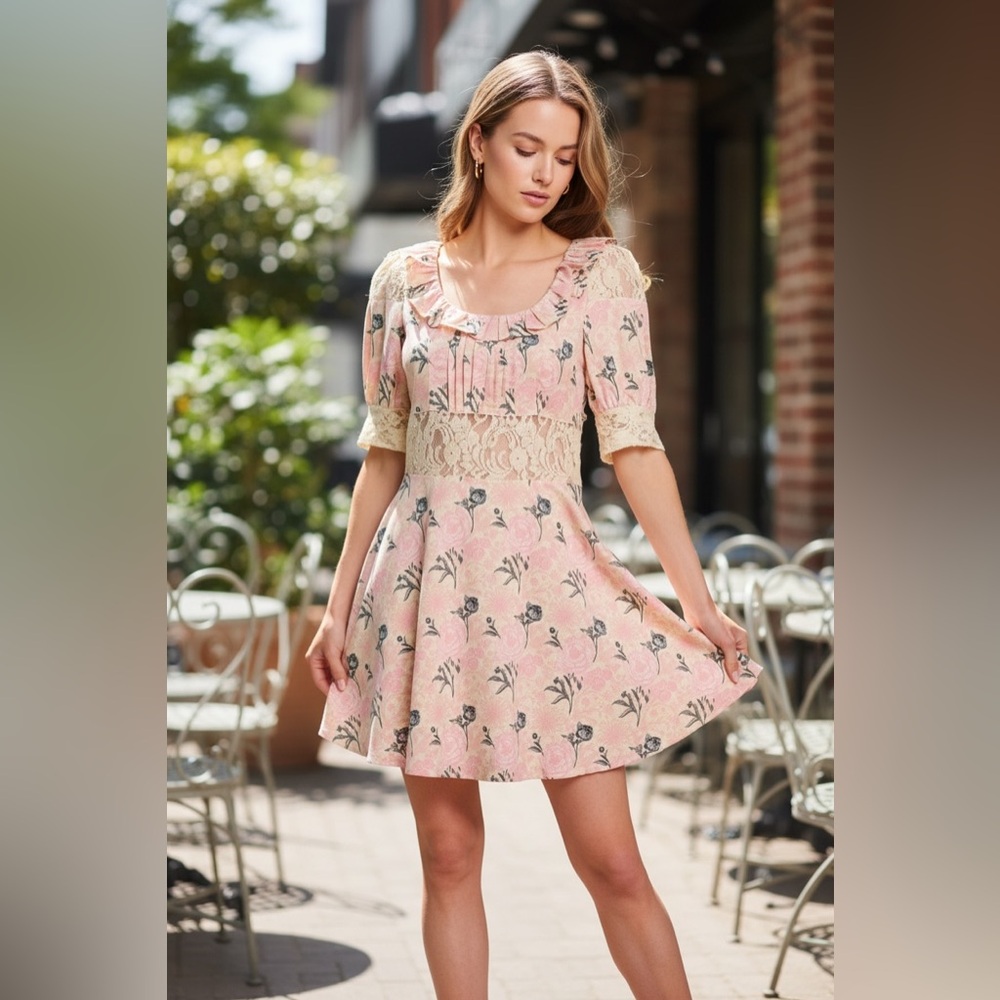 NWT Alamia Floral Lace Cream & Pink Mini Dress Boutique Romantic Coquette Girly